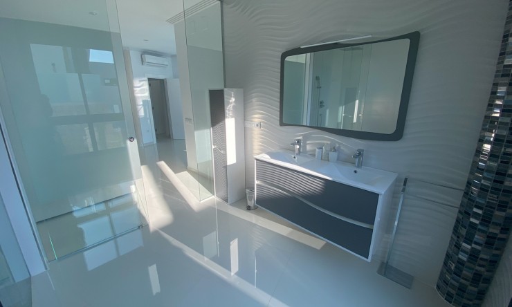 Reventa - Villa -
Benissa - La Fustera