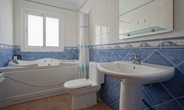 Revente - Villa -
Altea - Alhama Springs