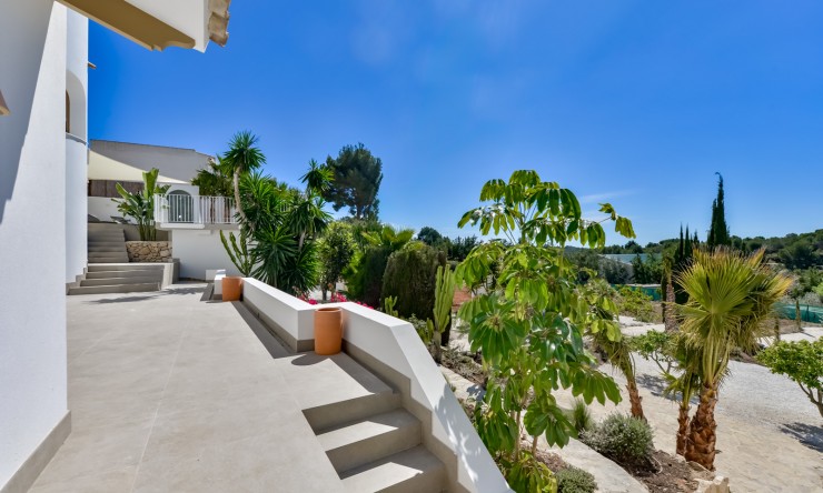 Neue Gebäude - Villa -
Altea - Jardines de Alhama