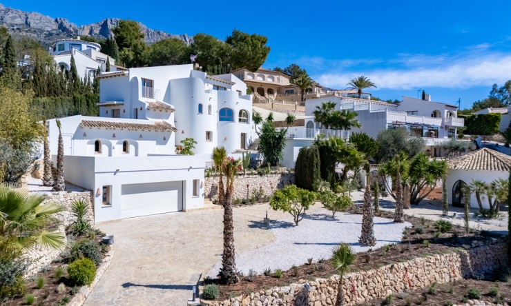 Neue Gebäude - Villa -
Altea - Jardines de Alhama