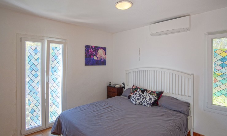 Reventa - Villa -
Altea - Santa Clara