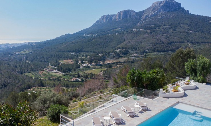 Resale - Villa -
Benissa