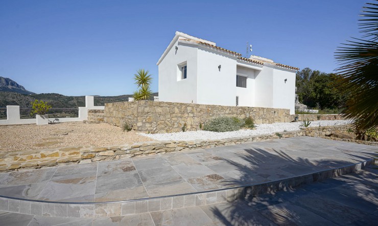 Resale - Villa -
Benissa