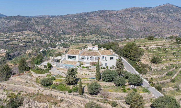 Resale - Villa -
Benissa