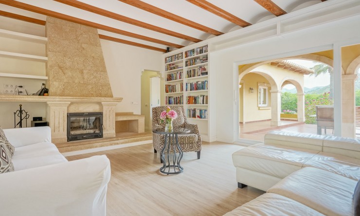 Resale - Villa -
Gata de Gorgos