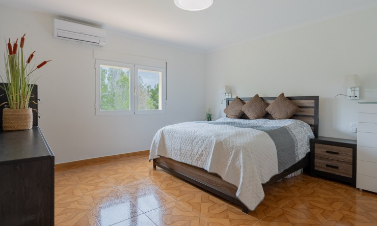 Resale - Villa -
Gata de Gorgos