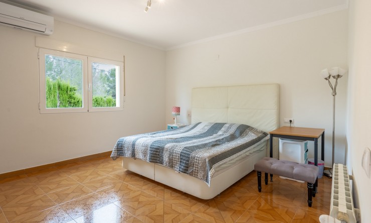 Resale - Villa -
Gata de Gorgos