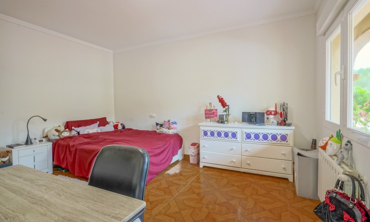 Resale - Villa -
Gata de Gorgos