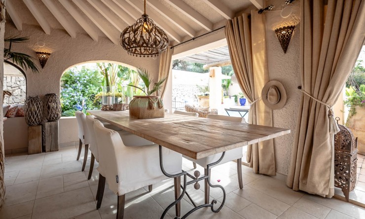 Resale - Villa -
Moraira - Paichi