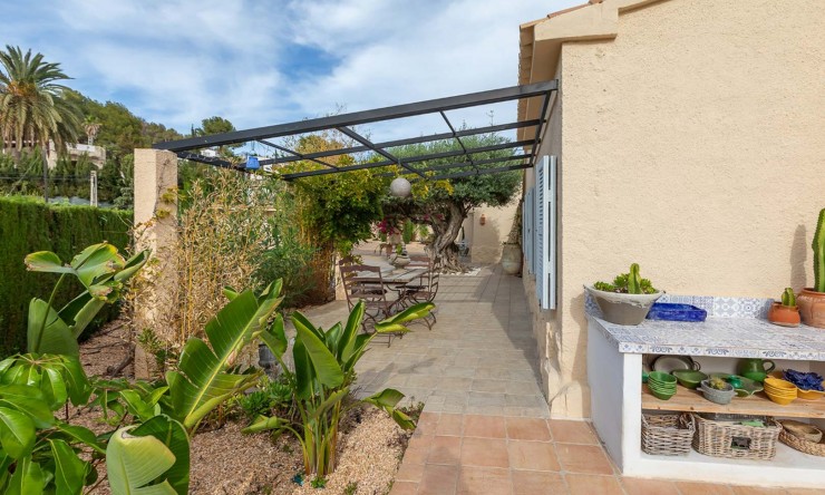 Resale - Villa -
Moraira - Paichi