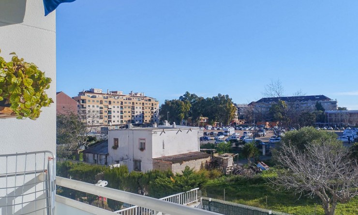Rynek Wtórny - Apartament -
Denia