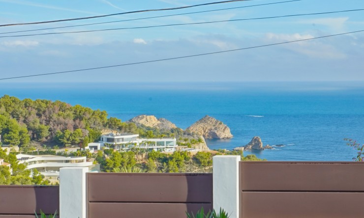 Herverkoop - Villa -
Jávea - Portichol