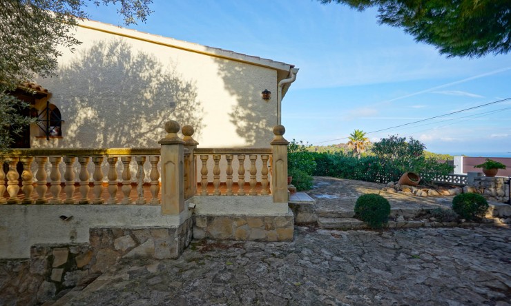 Herverkoop - Villa -
Jávea - Portichol
