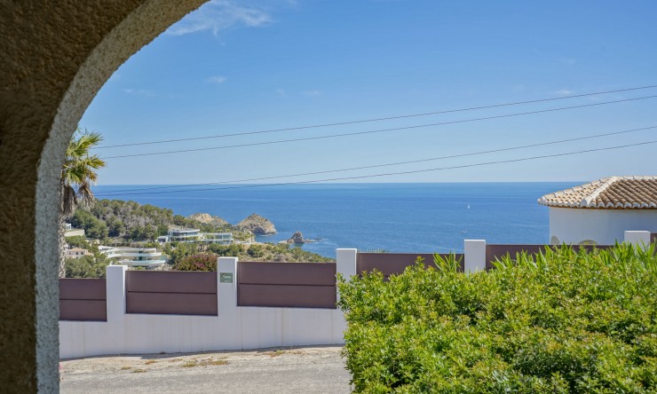 Herverkoop - Villa -
Jávea - Portichol
