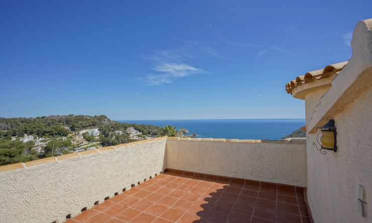 Herverkoop - Villa -
Jávea - Portichol