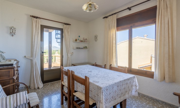 Herverkoop - Villa -
Jávea - Portichol