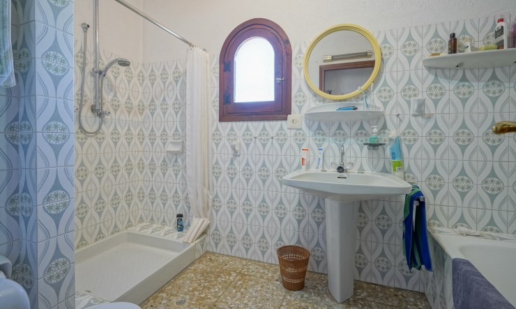 Herverkoop - Villa -
Jávea - Portichol