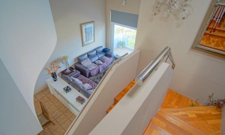 Resale - Villa -
Pedreguer