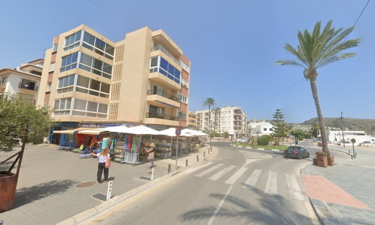 Resale - Apartment -
Moraira - Cap Blanc