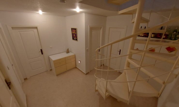 Resale - Townhouse -
Benijofar