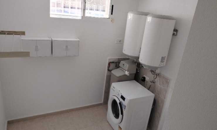 Resale - Townhouse -
Benijofar