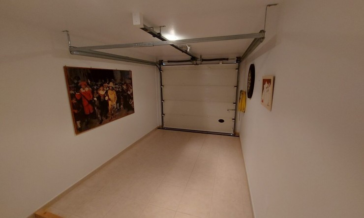 Resale - Townhouse -
Benijofar