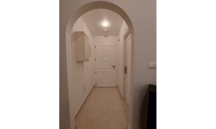 Resale - Townhouse -
Benijofar