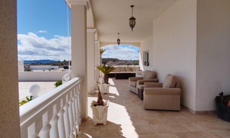 Resale - Villa -
Pinoso