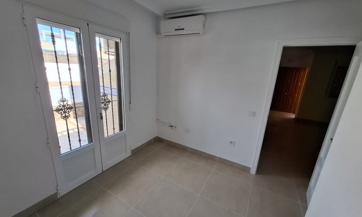 Reventa -  -
Orihuela Costa - Los Dolses