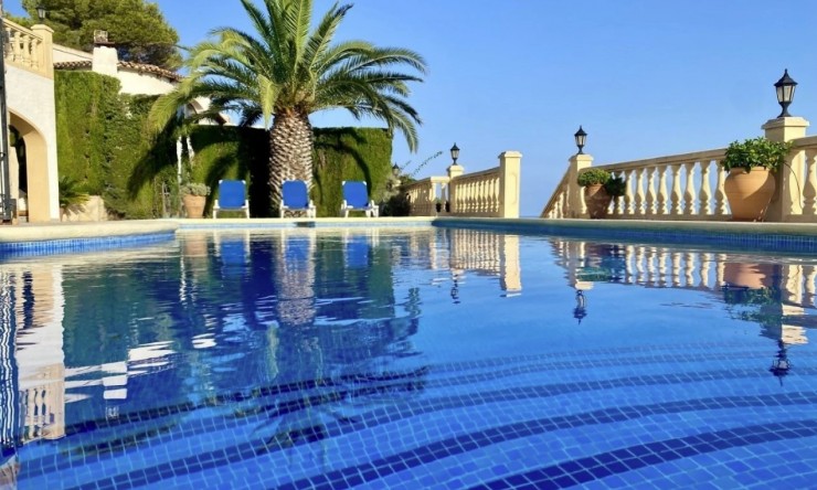 Revente - Villa -
Jávea - Ambolo
