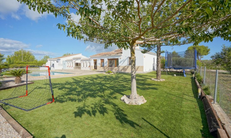 Reventa - Villa -
Jávea - Las Laderas