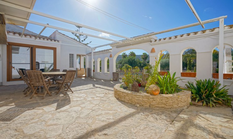 Reventa - Villa -
Jávea - Las Laderas