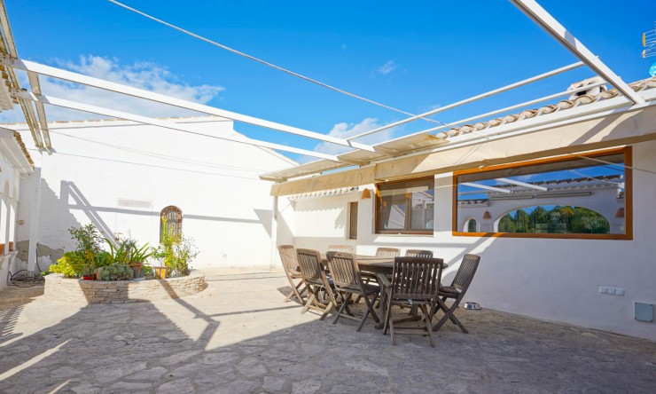 Reventa - Villa -
Jávea - Las Laderas