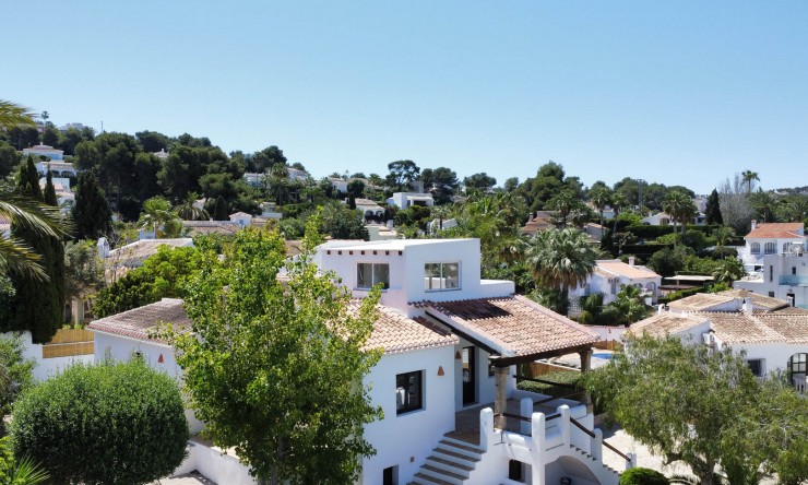 Rynek Wtórny - Willa -
Jávea - Tosalet