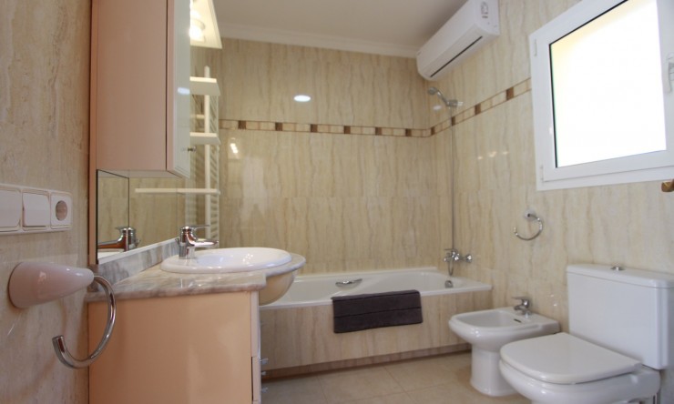 Wiederverkauf - Villa -
Calpe - Gran Sol