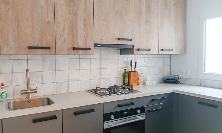Revente - Appartement -
Benidorm
