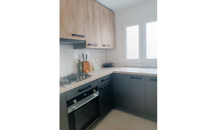 Revente - Appartement -
Benidorm