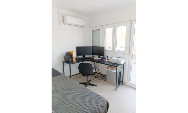 Revente - Appartement -
Benidorm