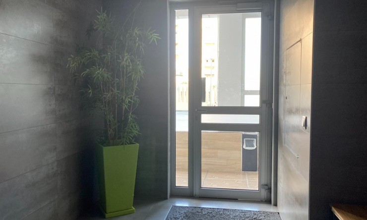 Reventa - Apartamento -
Calpe - Zona Levante - Playa Fossa
