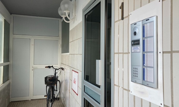 Reventa - Apartamento -
Calpe - Zona Levante - Playa Fossa