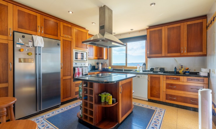 Reventa - Villa -
Jávea - La Corona