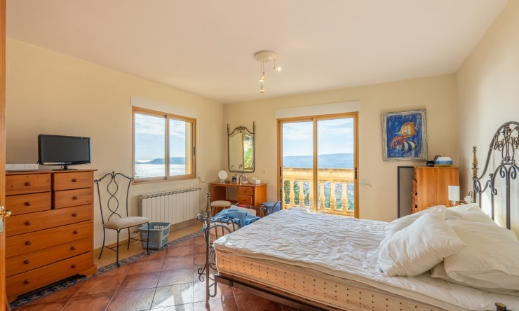 Reventa - Villa -
Jávea - La Corona
