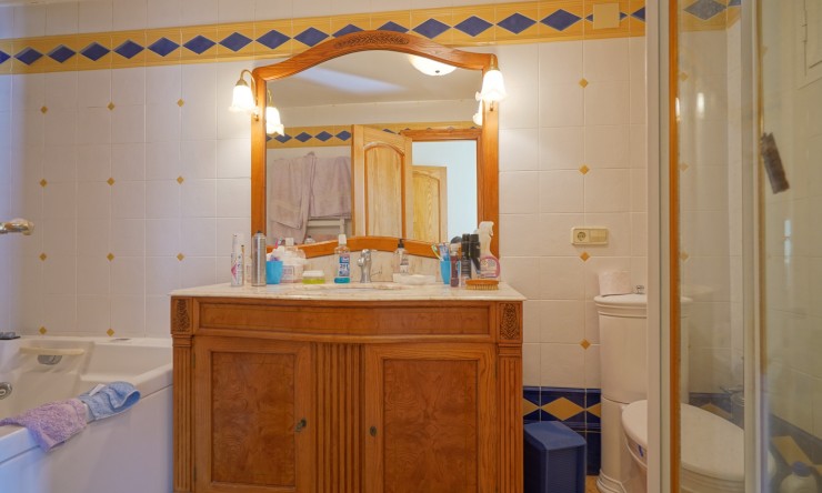 Reventa - Villa -
Jávea - La Corona