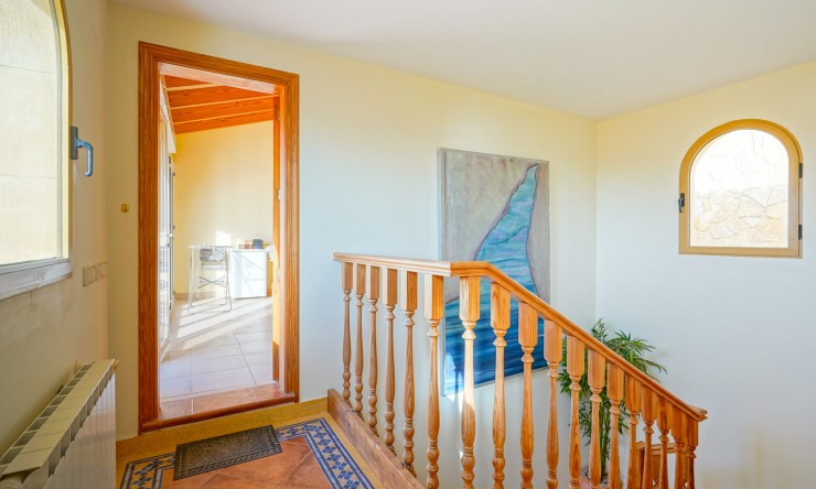 Reventa - Villa -
Jávea - La Corona