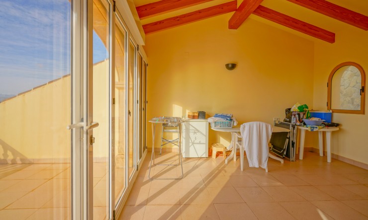 Reventa - Villa -
Jávea - La Corona