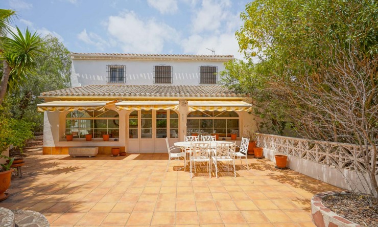 Revente - Villa -
Jávea - Tarraula
