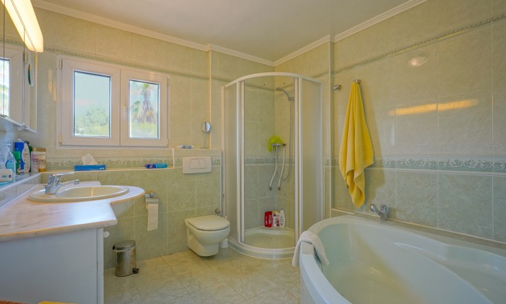 Revente - Villa -
Jávea - Tarraula
