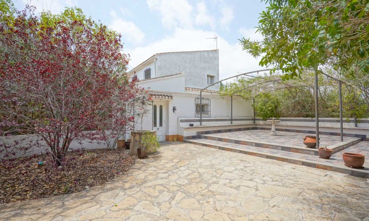 Revente - Villa -
Jávea - Tarraula