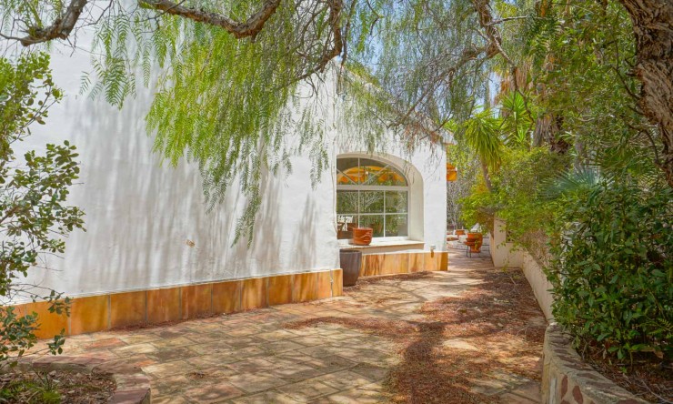 Revente - Villa -
Jávea - Tarraula