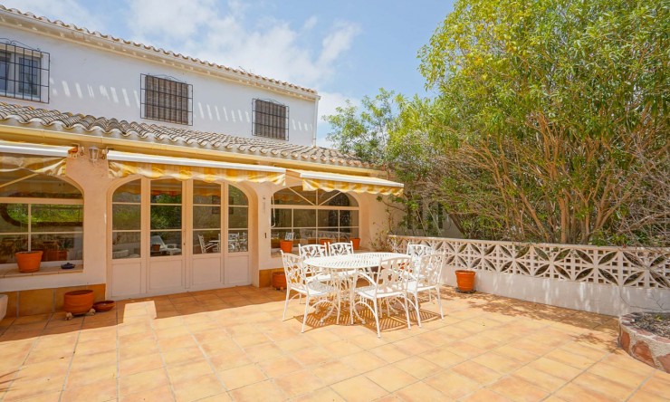 Revente - Villa -
Jávea - Tarraula